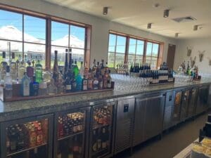 Vineyard Hotel Back Bar 2